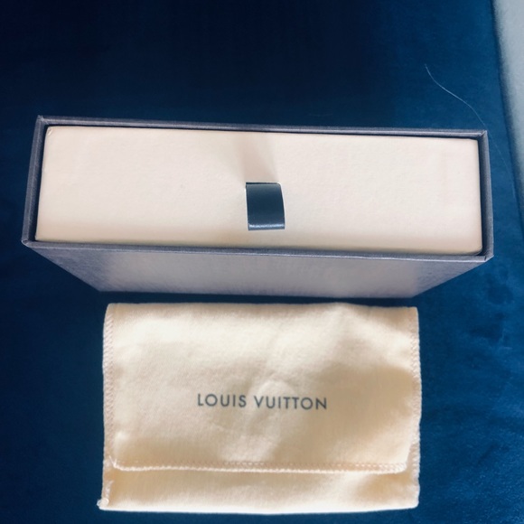 LOUIS VUITTON Vernis Rayures Mirror Case Pomme D'Amour - Picture 15 of 16